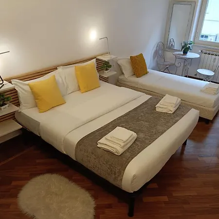 לינה וארוחת בוקר Pop Corn Vatican 4*